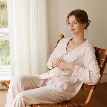 2023 Fransız Yaka Rayon Saten kadın Pijama Gül Jakarlı Kısa Kollu Pantolon Pijama Viskon Salonu Kadın Ev Giysileri